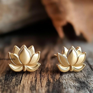 Lotus shaped studs